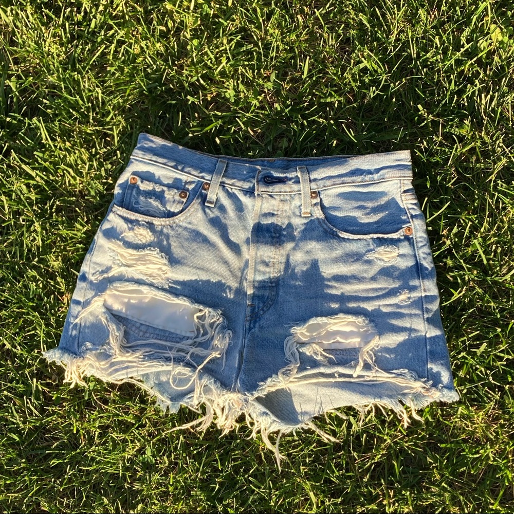 Levi’s 501 shorts